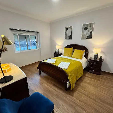 Casa de Férias Paredes 10 *