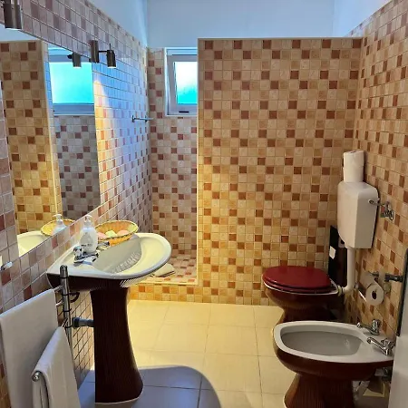Casa de Férias Paredes 10 *